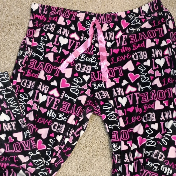 Brooks Other - Bobbie Brooks Pajama Bottoms - Pink and Black I Love My Bed With Hearts Print 1X